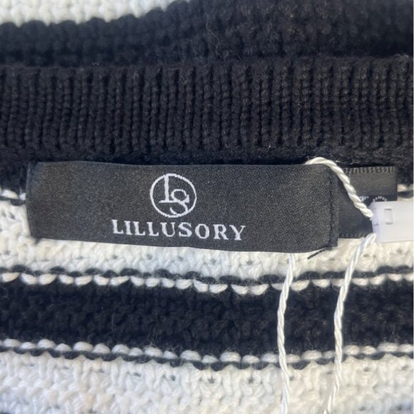 Lillusory Striped Cardigan Sweater Womans Small Black White New Winter Fall - Picture 5 of 9